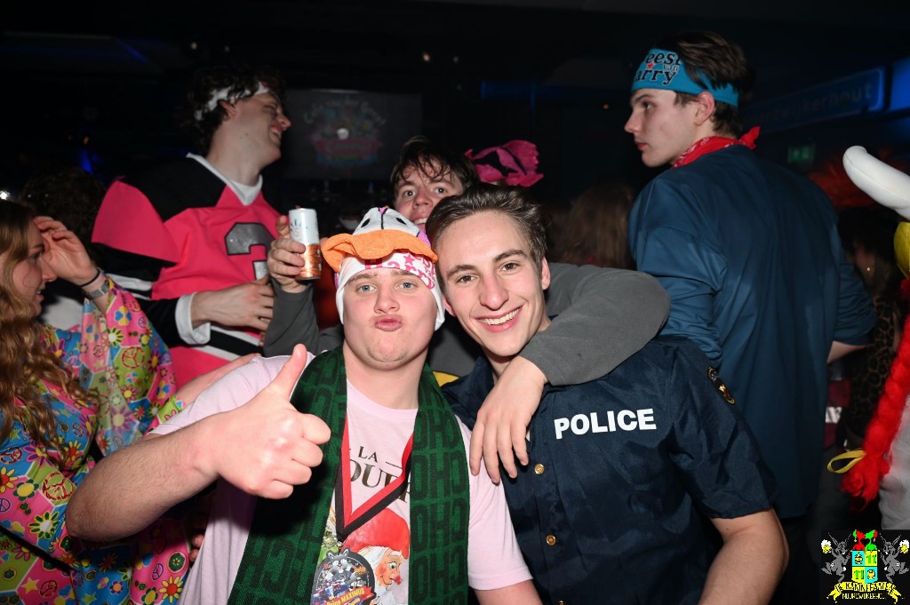 ../Images/Maandagavond carnaval 2026 149.jpg